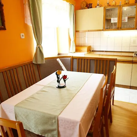Сasa de vacaciones Holiday Pantar Cabar